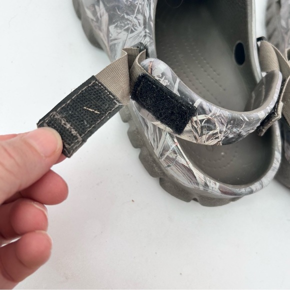 CROCS All-Terrain TrueTimber Camo Clogs Size Mens 8 Womens 10 - Picture 8 of 12